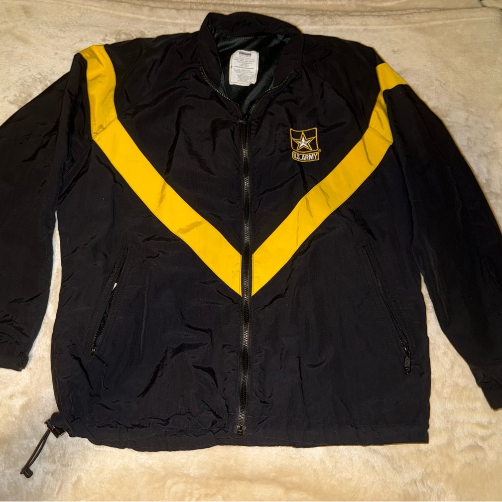 U.S. Army Winter Cold Weather PT Jacket Medium Winter APFU Military Surplus
